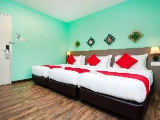 Dk Hotel Johor Bahru Room photo